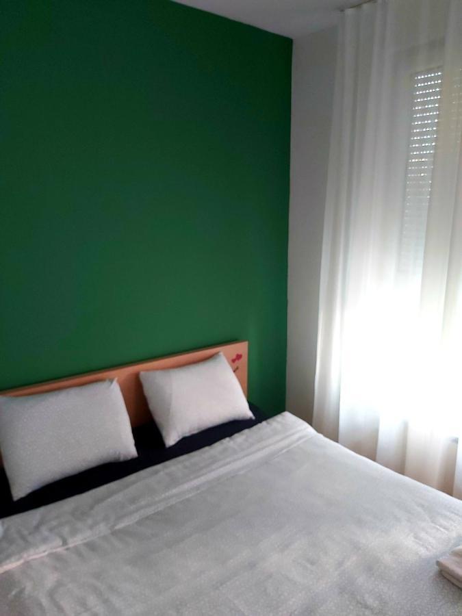 Apartman Green Relax Belville Белград Экстерьер фото